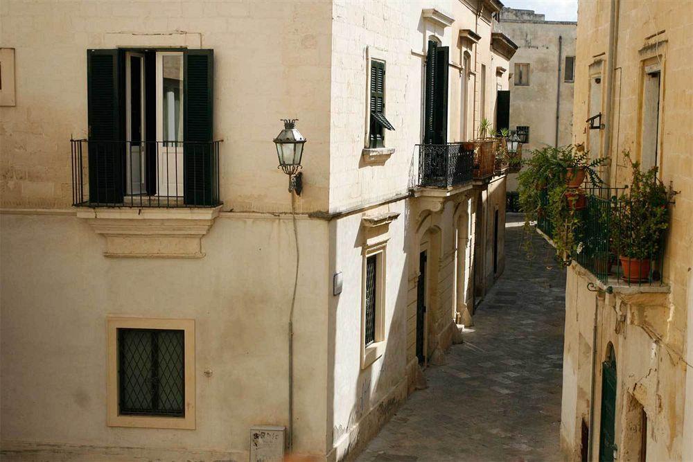 Sacre Bleu Apartments Lecce Eksteriør billede