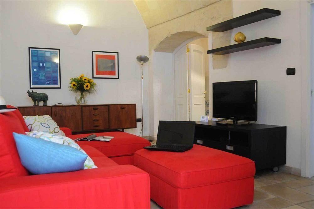 Sacre Bleu Apartments Lecce Eksteriør billede