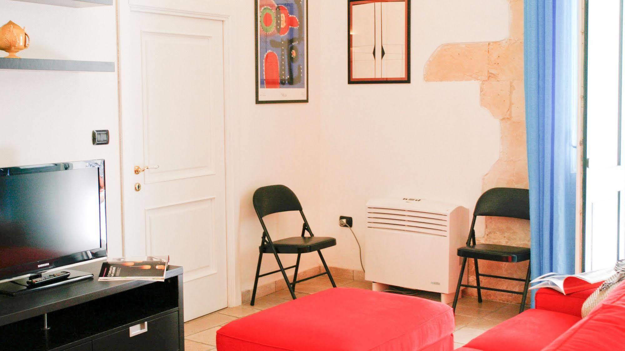 Sacre Bleu Apartments Lecce Eksteriør billede